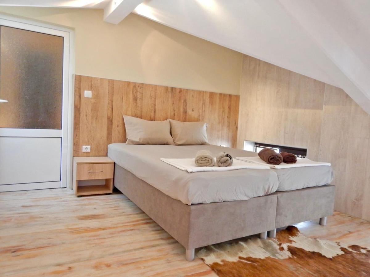 Къща за гости Кребс guesthousekrebs Шумен Экстерьер фото